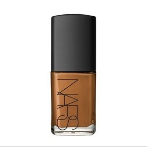 Nars Sheer Glow Foundation in New Caledonia